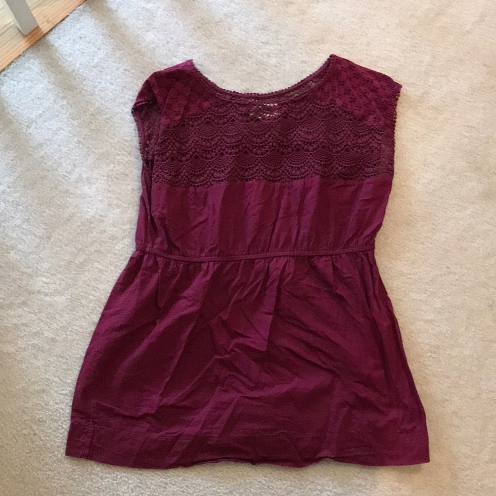 Motherhood Maternity maroon lace panel top